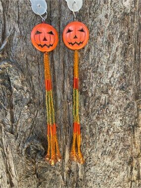 Jack-O'-Lantern Beaded Earrings - Orange & Green